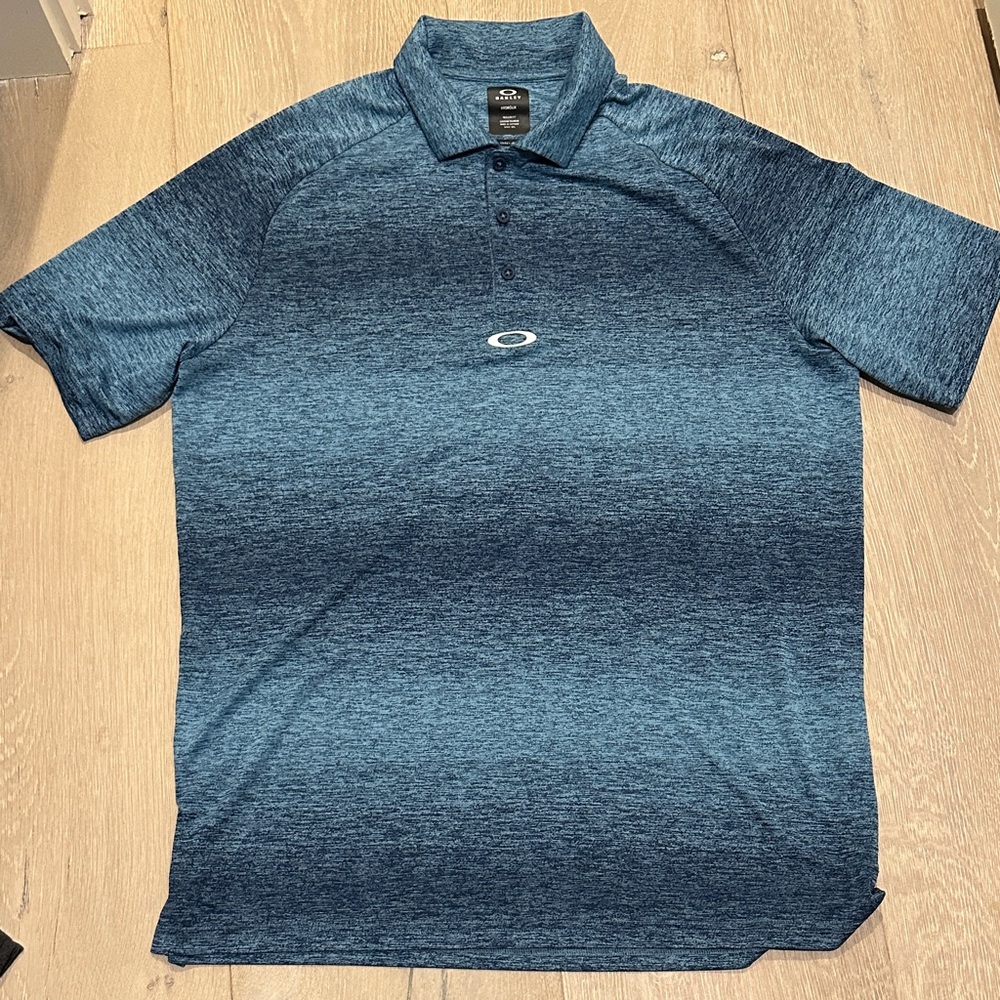 Oakley Men's Heathered Navy and Blue Polo Shirt